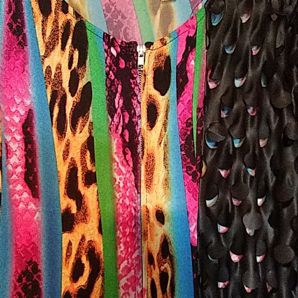 Dress - Picture 2 of 4